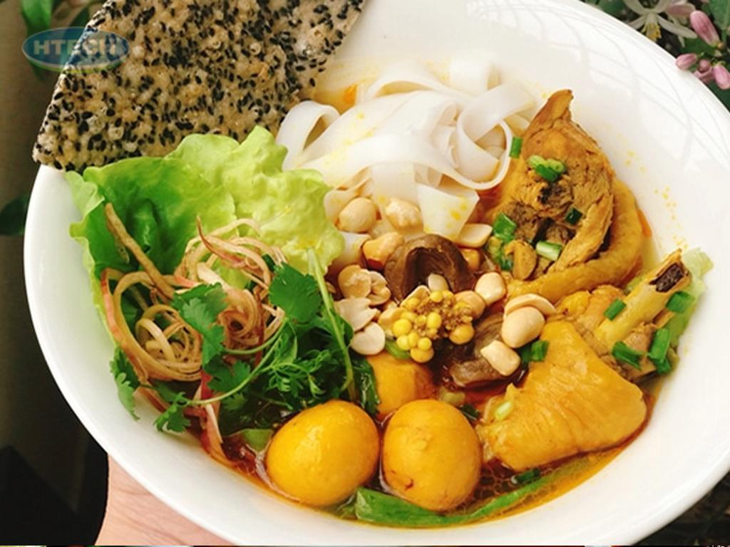 cach-nau-mi-ga-quang-nam