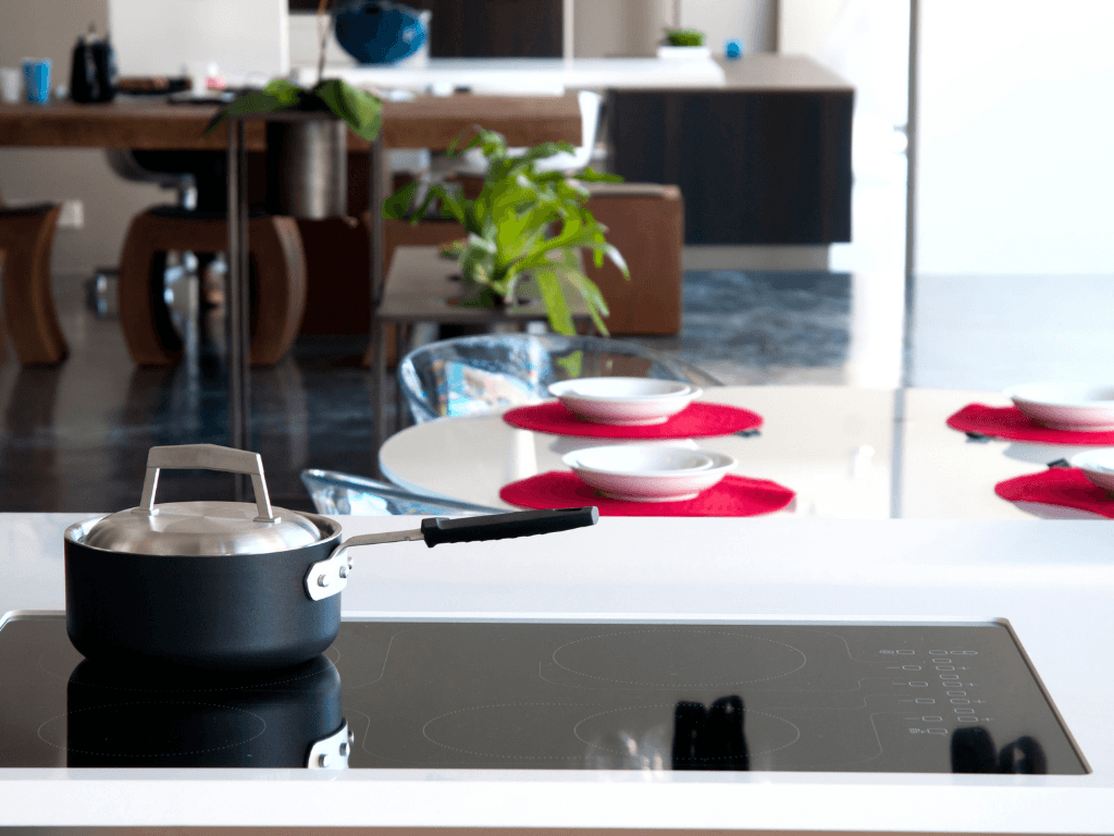 Có rất nhiều nguyên nhân bếp từ không nóng, mỗi nguyên nhân đều có những dấu hiệu và cách khắc phục khác nhau