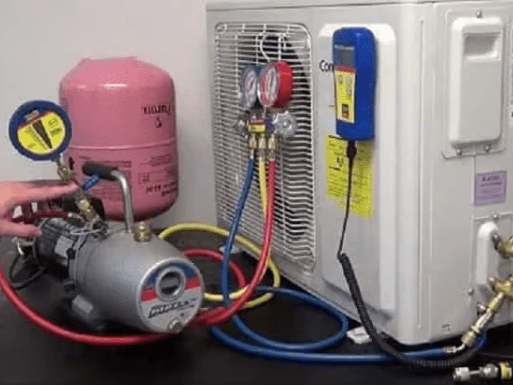 Tìm hiểu dụng cụ bơm ga máy lạnh chuyên nghiệp, tiện lợi