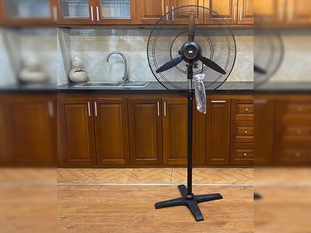 Quạt cây công nghiệp Komasu KM-650S