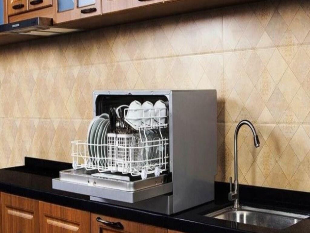 Máy rửa bát mini