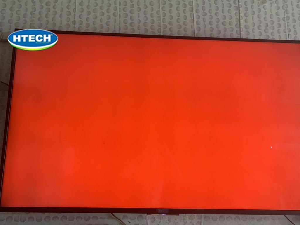 Màn hình tivi bị màu đỏ nguyên nhân do đâu? Sửa tivi ngay cùng Htech