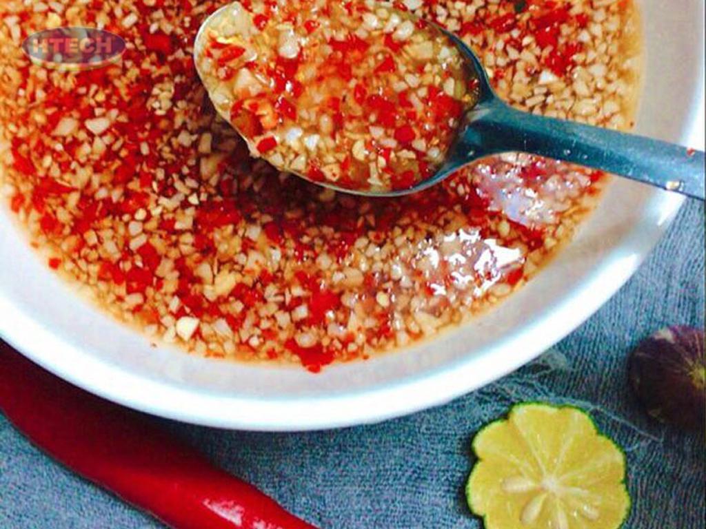 cach-lam-nuoc-cham-banh-xeo