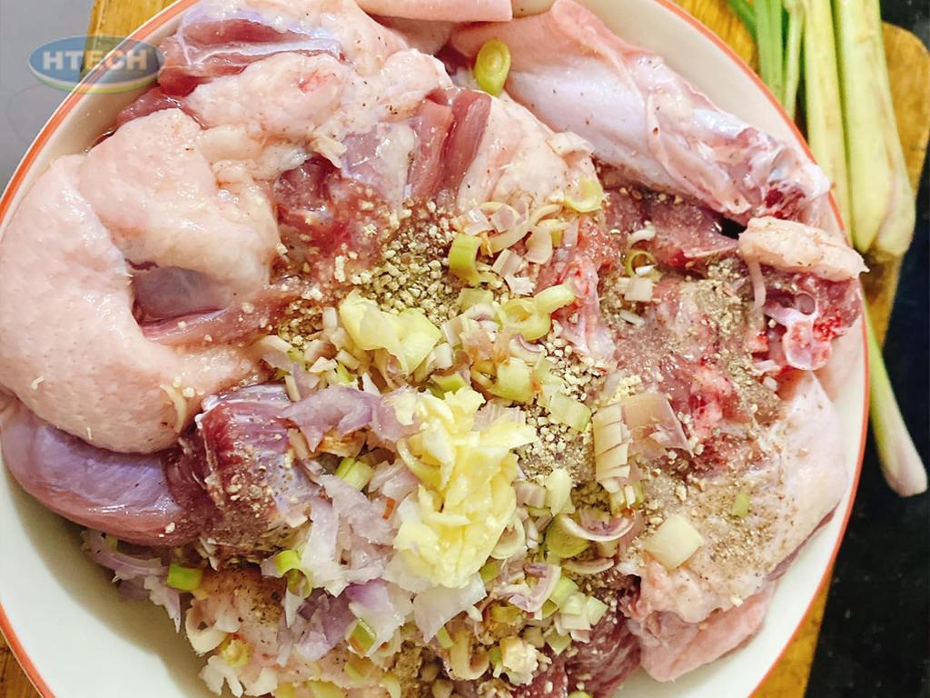 cach-uop-vit-kho-gung-ngon