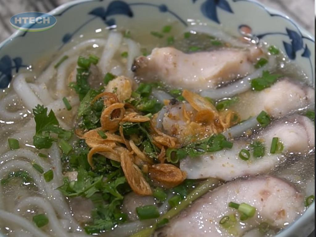 nau-banh-canh-ca-loc