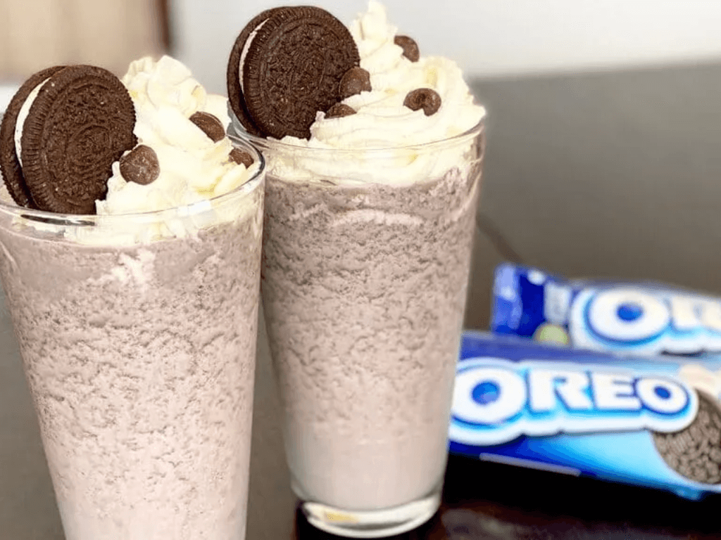 Cách làm Oreo đá xay siêu cuốn đá mịn kem béo, uống một ly là phê