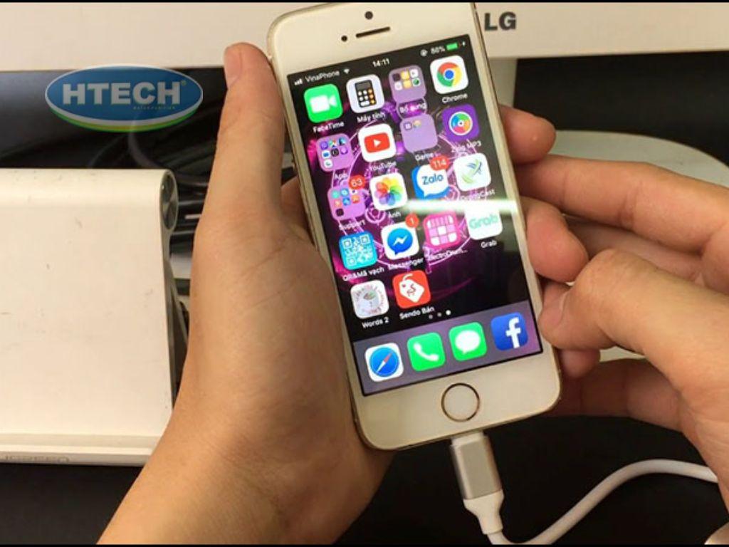 Ket-noi-đien-thoai-iphone-voi-tivi-bang-cap-HDMI