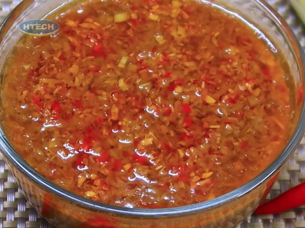 cach-lam-mam-nem-cham-banh-trang-ngon