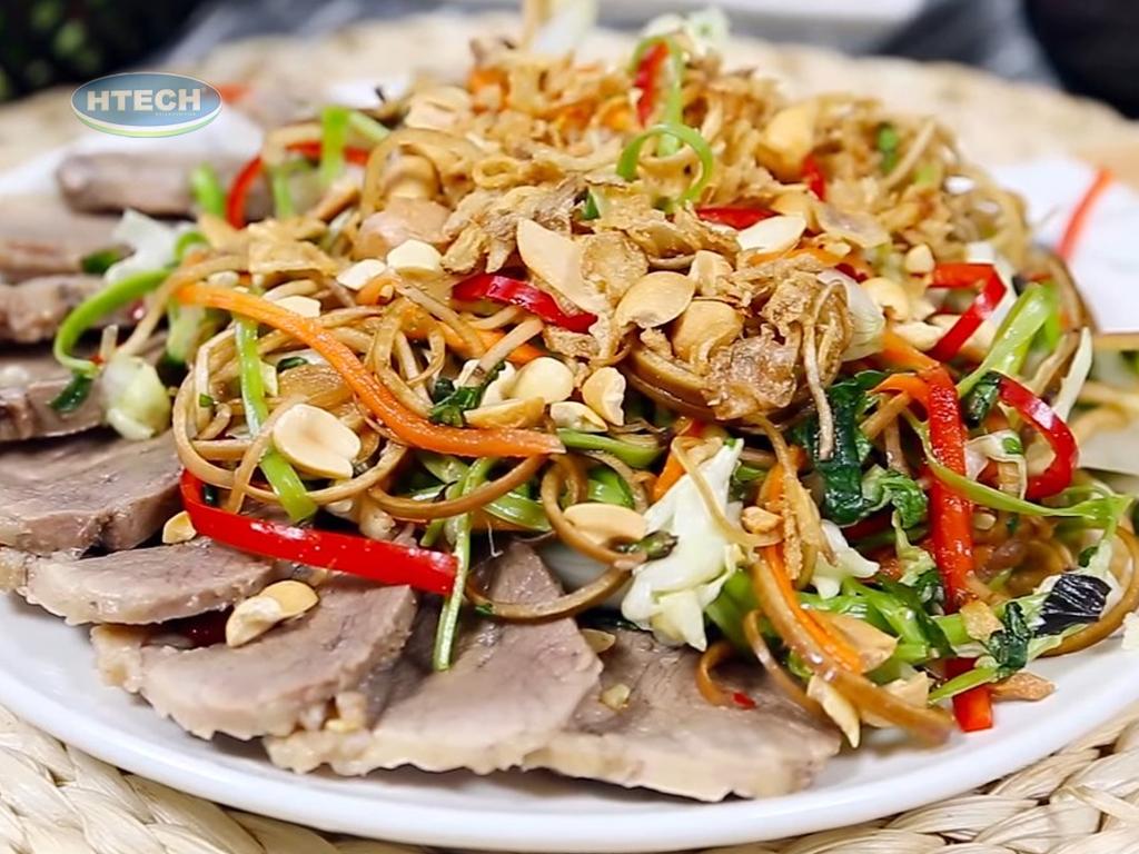 cach-lam-goi-vit-bap-cai-hoa-chuoi-thom-ngon