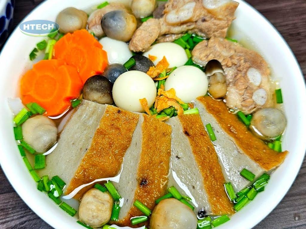 nguyen-lieu-nau-banh-canh-bot-loc-binh-dinh